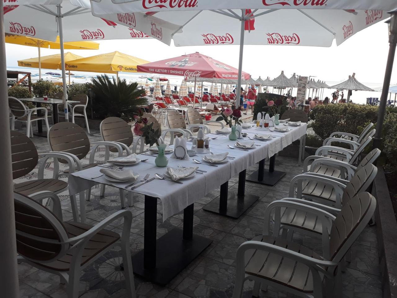 Hotel 3 Vellezerit Durrës Exterior foto